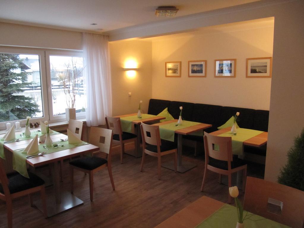 黑斯特霍兹餐厅-酒店 Hemmelzen 外观 照片